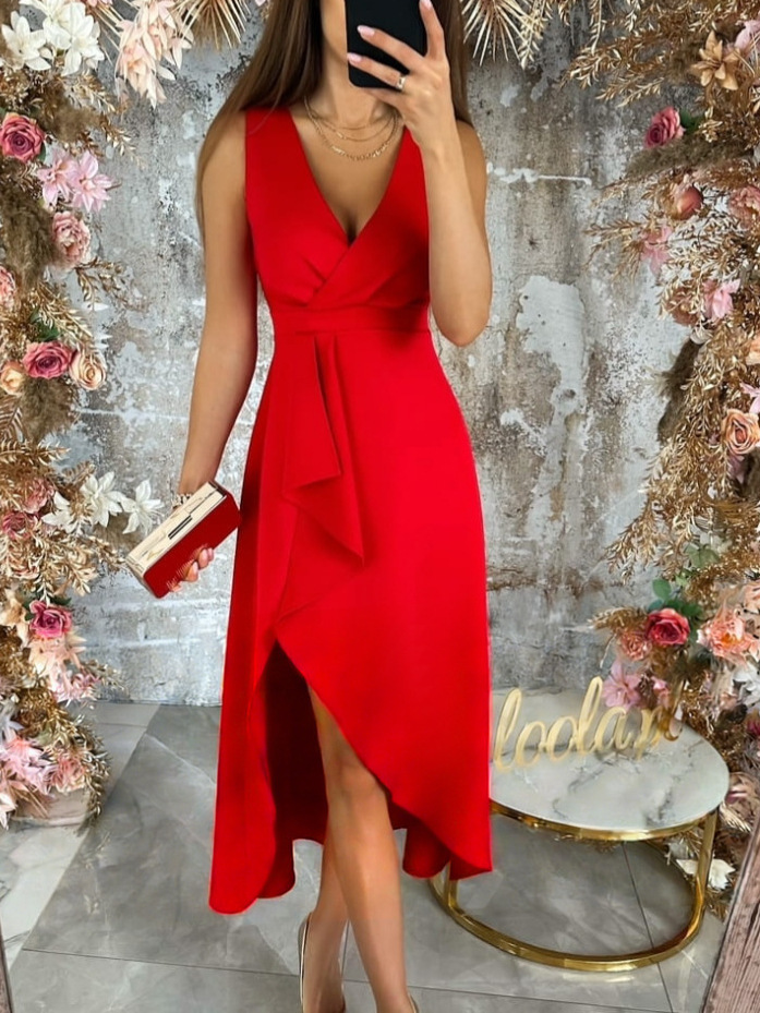Elegant Pleated Asymmetrical Hem Dress - Image 3