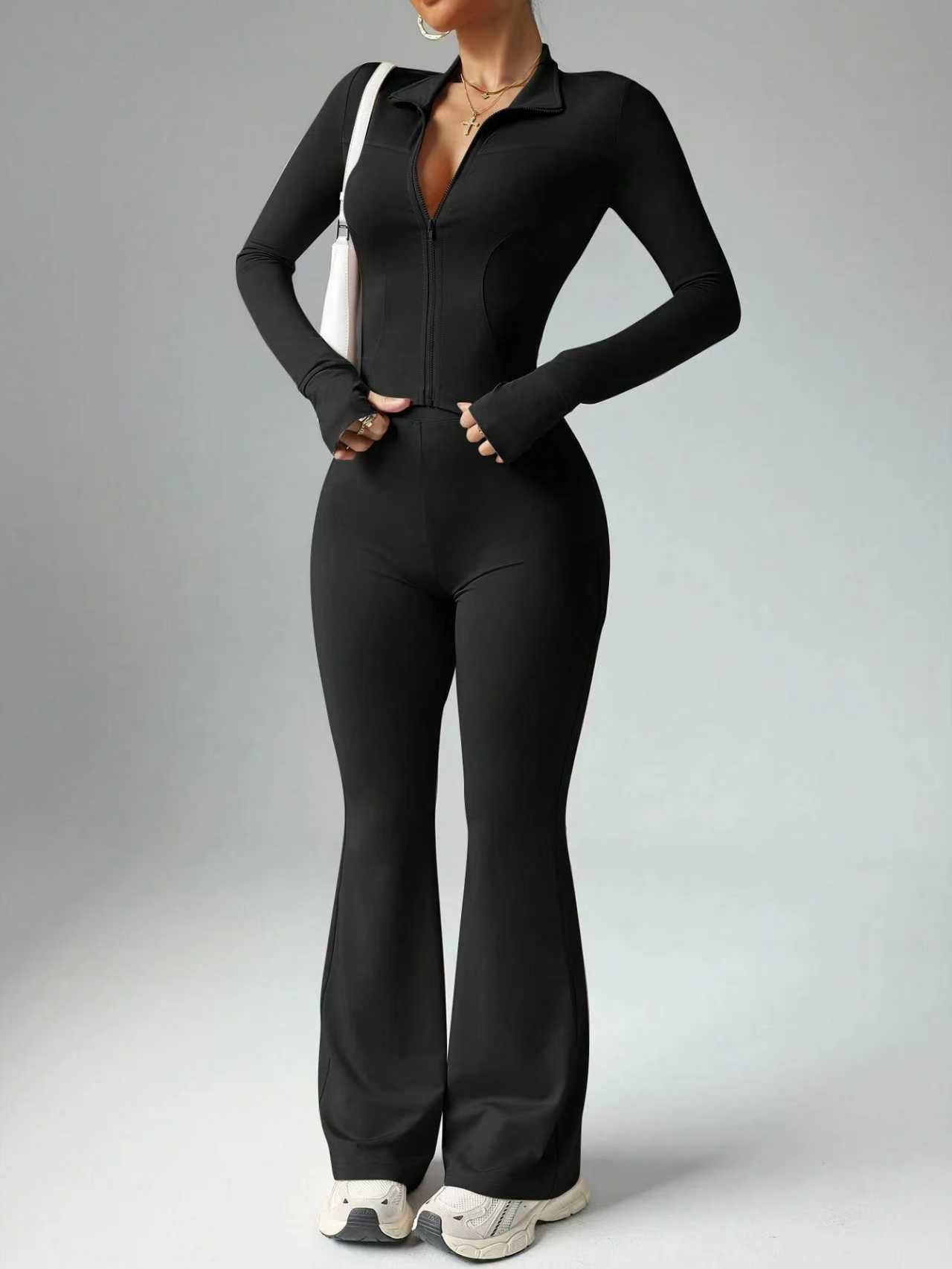 Long-Sleeved Fitness Suit - Image 4